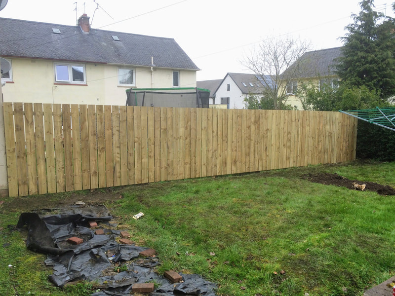 get a timber garden fence installation quote in Edinburgh, click here