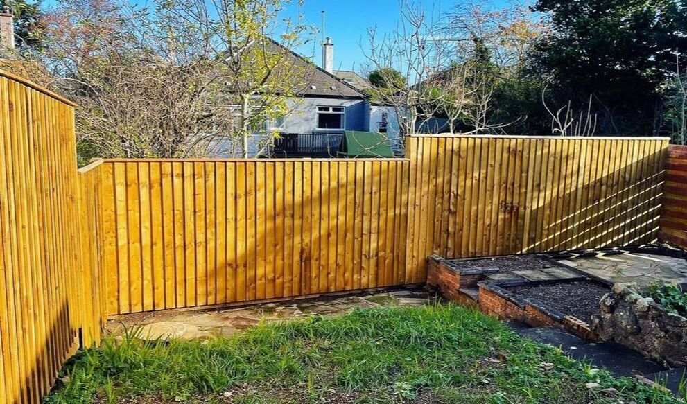 Feather edge fencing installation in Edinburgh by JDS Gardening Services, click here for a quote.