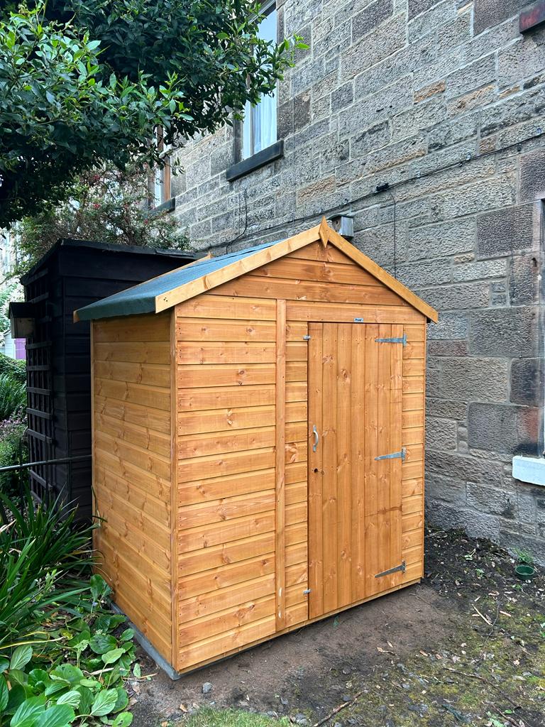 Buy a new apex roof garden shed in Edinburgh from JDS Gardening, click here for a new she installation quote