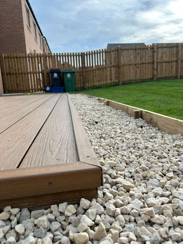 Would you like composite decking installed in your garden? click here for a composite decking installation quote in the Edinburgh area