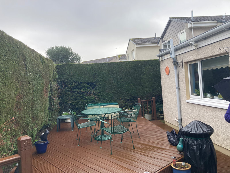 Hedge removal and new garden fence installation in Edinburgh, click here