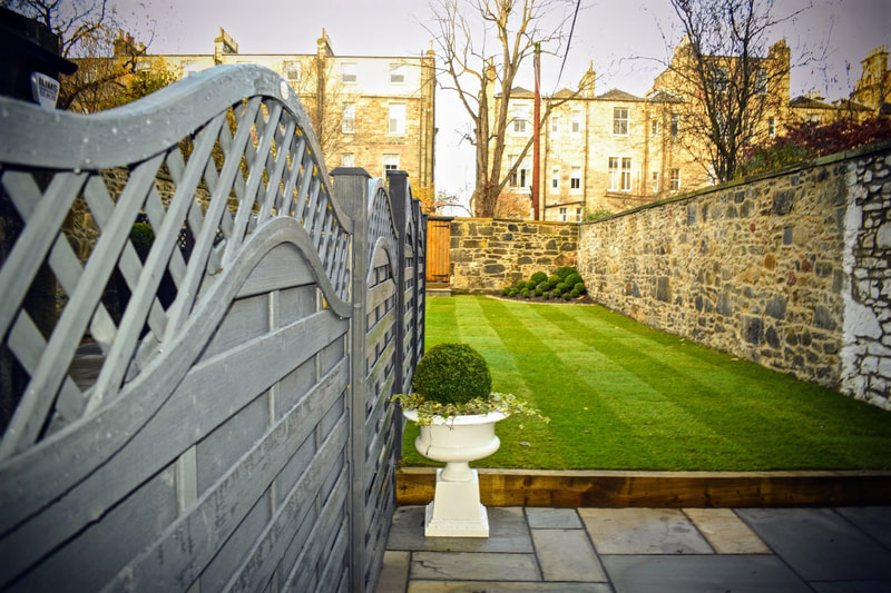 Arched panel fencing installation quote Edinburgh