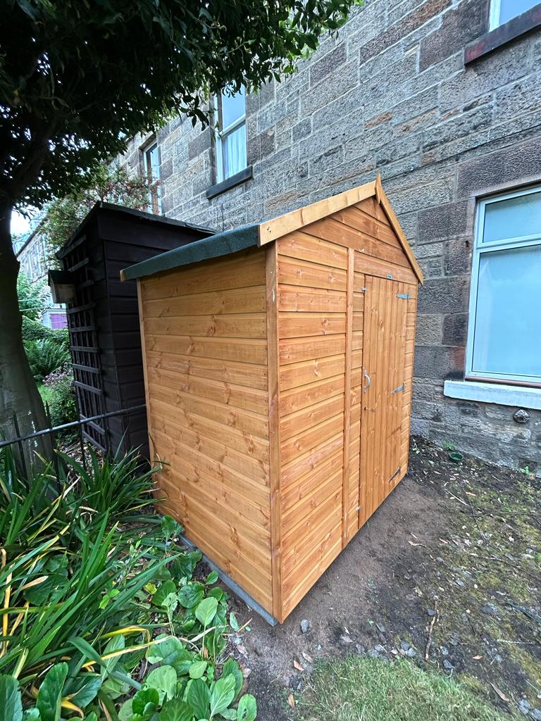 Would you like a new shed installed in your Garden? contact JDS Gardening Services for a shed supply and installation quote in Edinburgh