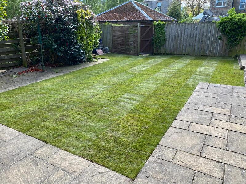 Lawn tufing contractors in Edinburgh and Midlothian, contact JDS Gardening for an online turf install quote