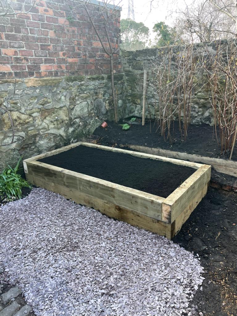 Edinburgh's Raised beds installation and planting company, JDS gardeneing Services, click here
