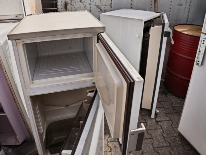 Old appliance collection in Edinburgh by JDS Gardening, click here for a quote and book online